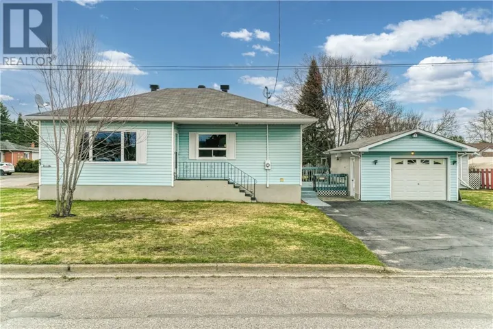 72 King Street, Chelmsford, Ontario P0M1L0