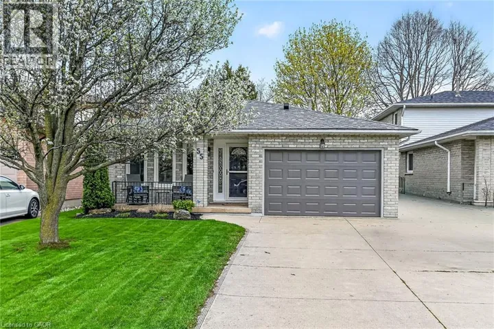 55 HORIZON Court, Hamilton, Ontario L9B1W9