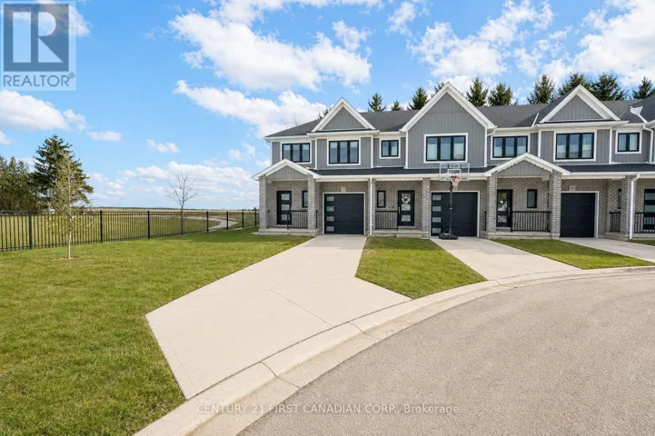 52 - 1 MILLER DRIVE, Lucan Biddulph (Lucan), Ontario N0M2J0