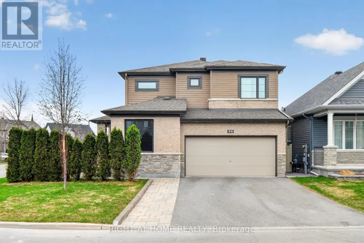 44 HAWKS LANDING CRESCENT, Ottawa, Ontario K2S1W1