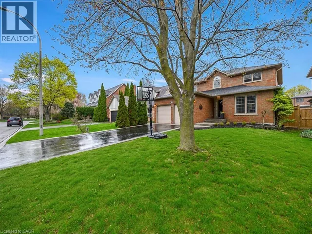 19 GALLEY Road, Ancaster, Ontario L9G4S8