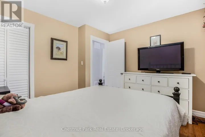 780