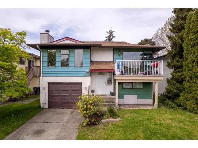 2245 WILLOUGHBY WAY, Langley, British Columbia V2Y1B8