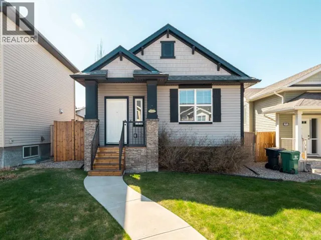 553 Mary Cameron Crescent N, Lethbridge, Alberta T1H6V6