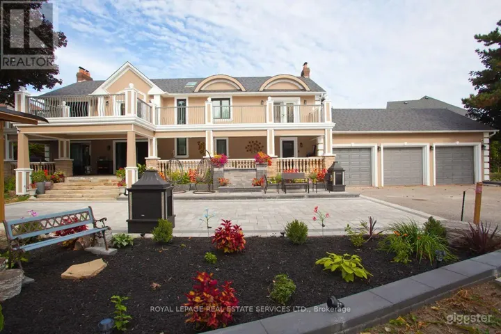 47 KNIGHTSBRIDGE COURT, Whitby (Pringle Creek), Ontario L1R2T9