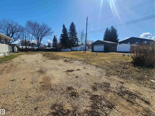 5007 58 ST, Cold Lake, Alberta T9M1S5