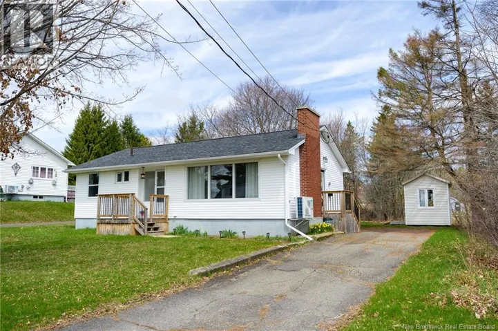 565 Hillcrest Drive, Fredericton, New Brunswick E3A2X8