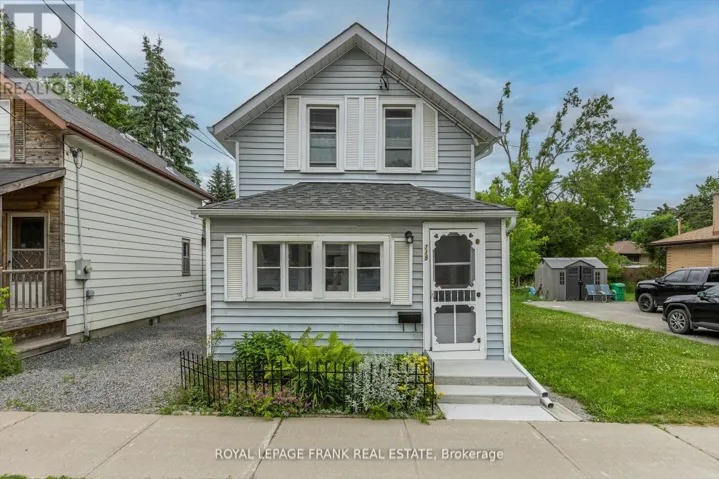 715 CHAMBERLAIN STREET, Peterborough (Otonabee Ward 1), Ontario K9J4M2
