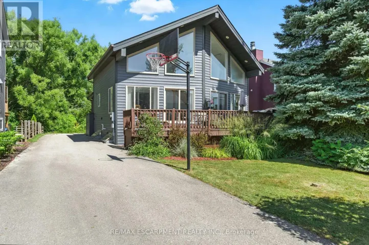 115 PIONEER LANE, Blue Mountains, Ontario L9Y0M6