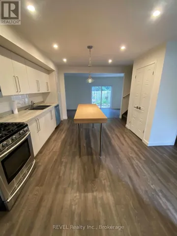 22 - 5815 SWAYZE DRIVE, Niagara Falls (Church's Lane), Ontario L2J3W3