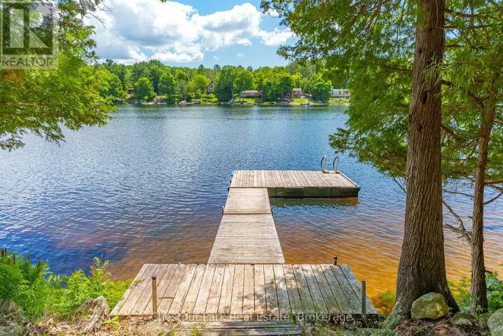 1054 10 DEEWOOD DRIVE, Muskoka Lakes (Watt), Ontario P0B1M0