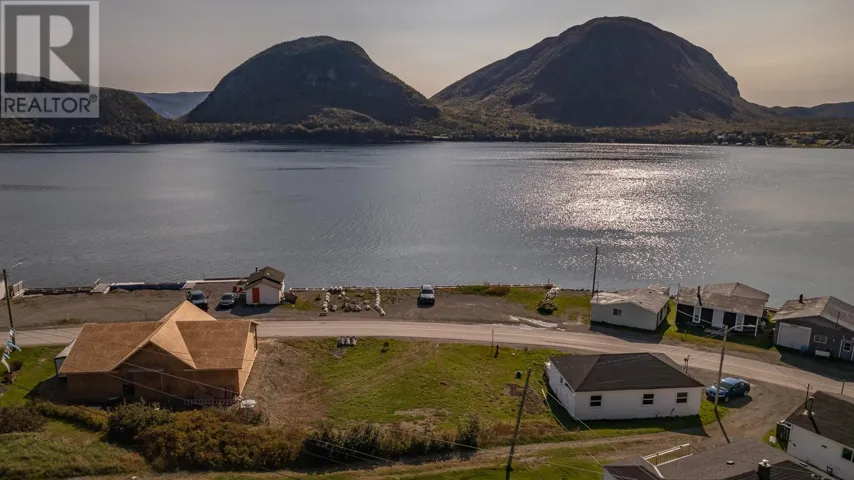 54 Main Street, Lark Harbour, Newfoundland & Labrador A0L1H0