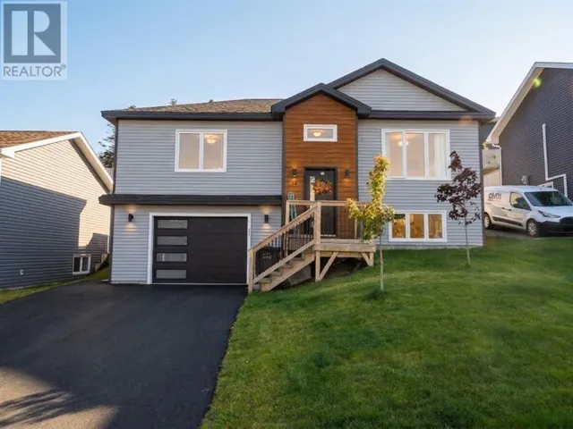 15 Phoenix Drive, Paradise, Newfoundland & Labrador A1L4H8