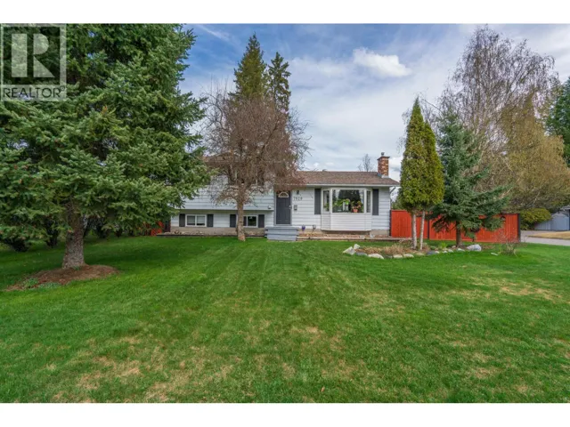 7828 LATROBE CRESCENT, Prince George, British Columbia V2N3T4