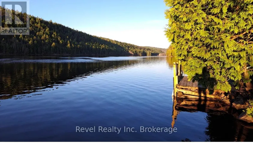PCL 13895 SEC NIP; LT 5 17 E HIGHWAY, Papineau-Cameron (Papineau Cameron), Ontario P0H1V0
