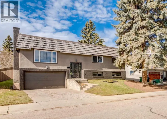 176 Mapleburn Drive SE, Calgary, Alberta T2J1Y6