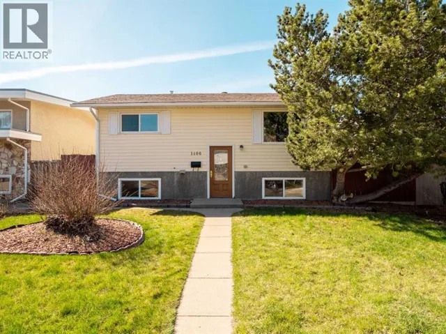 1406 20 Avenue N, Lethbridge, Alberta T1H4W3