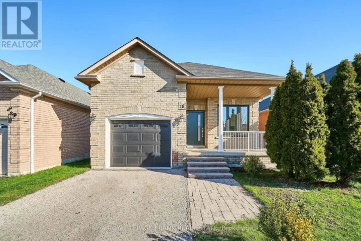 16 TREEN CRESCENT, Whitby (Rolling Acres), Ontario L1R3C7