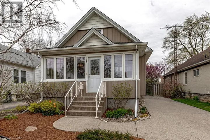 105 HIGHLAND Avenue, St. Catharines, Ontario L2R4H9