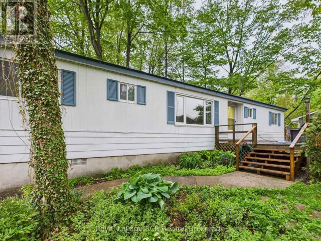 112 HURON ROAD, Huron-Kinloss, Ontario N2Z2X3