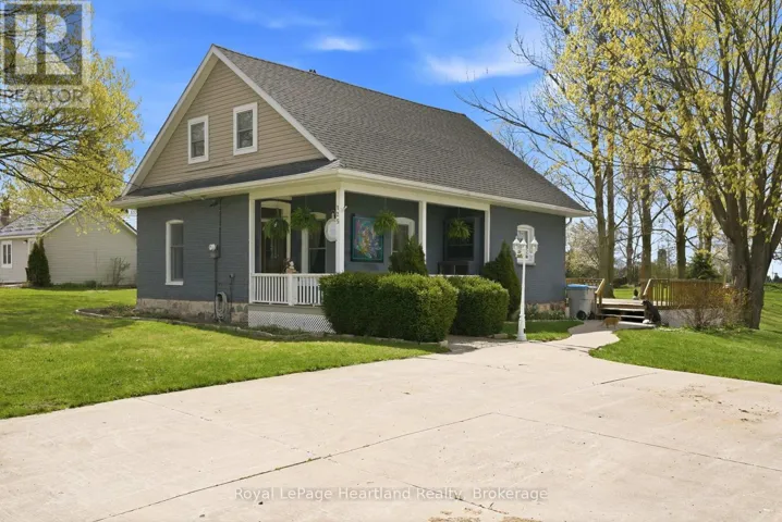 125 JOHNS AVENUE, Central Huron (Hullett), Ontario N0M1E0