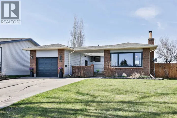 99 Lemoyne Crescent W, Lethbridge, Alberta T1K4K4
