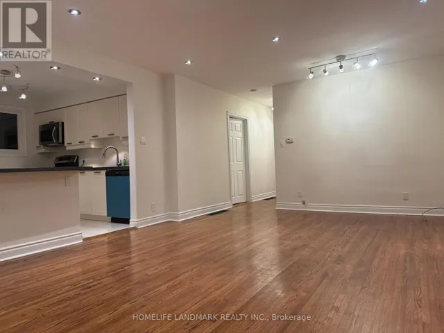 307 AXMINSTER DRIVE, Richmond Hill (Crosby), Ontario L4C2W3