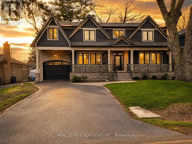 428 MAPLEHURST AVENUE, Oakville (WO West), Ontario L6L4Y7