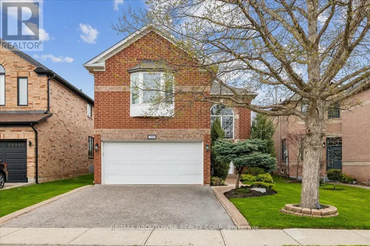 260 WEMBLEY ROAD, Oakville (RO River Oaks), Ontario L6H6H3
