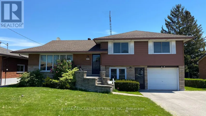 LOWER - 300 KNOLL STREET, Port Colborne (Main Street), Ontario L3K5B9