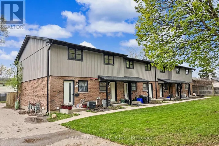 49 TOULON CRESCENT, London East (East I), Ontario N6V1J4