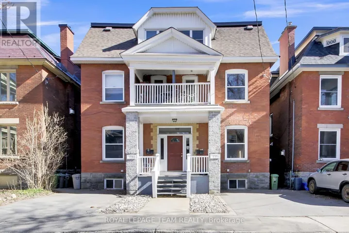 16-18 REGENT STREET, Ottawa, Ontario K1S2R5