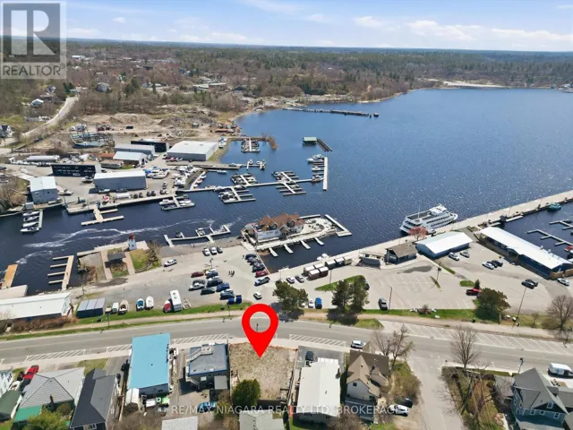 22 BAY STREET, Parry Sound, Ontario P2A1S5