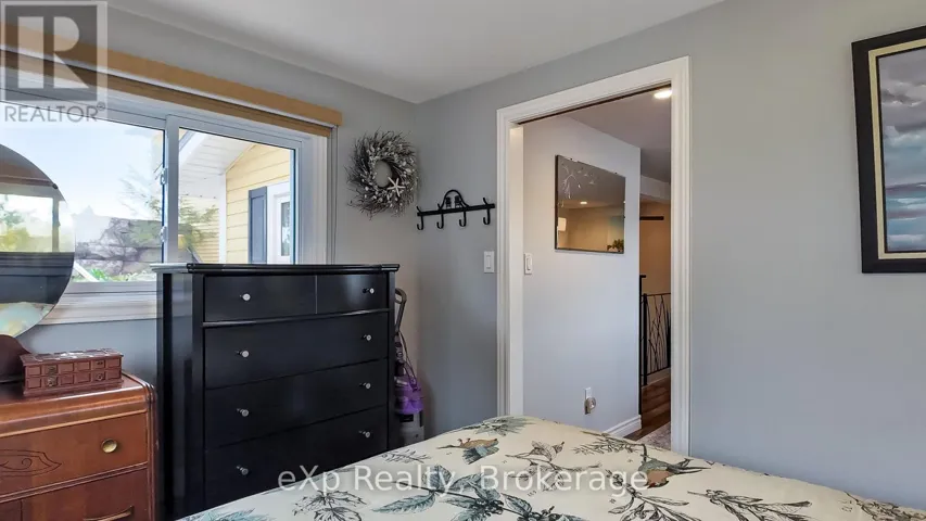 780