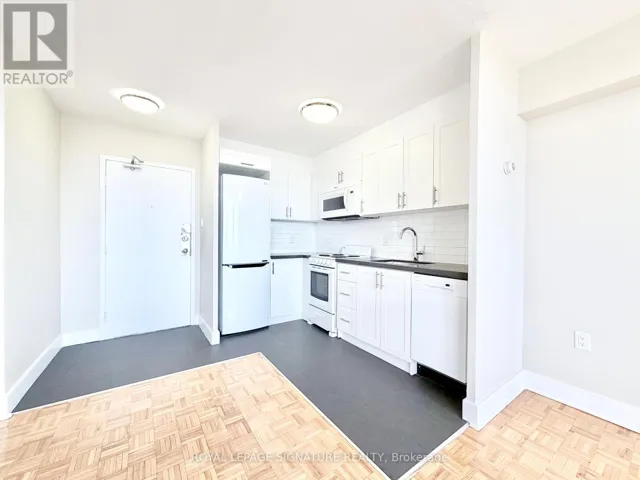1103 - 1500 BATHURST STREET, Toronto (Humewood-Cedarvale), Ontario M5P3L3