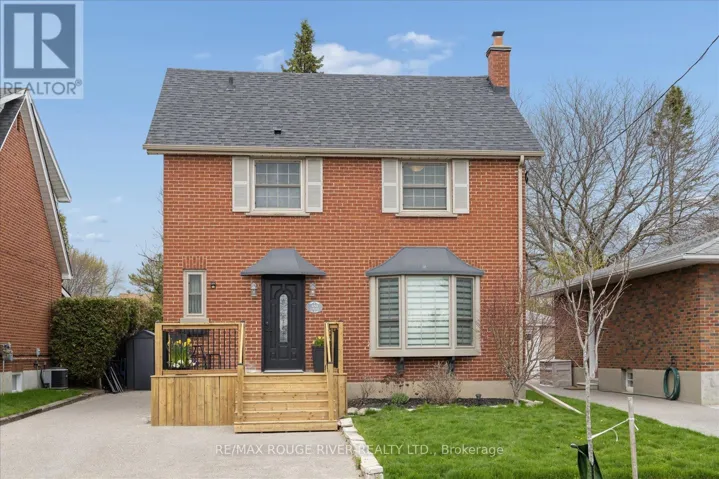 450 COLBORNE STREET E, Oshawa (O'Neill), Ontario L1G1N2