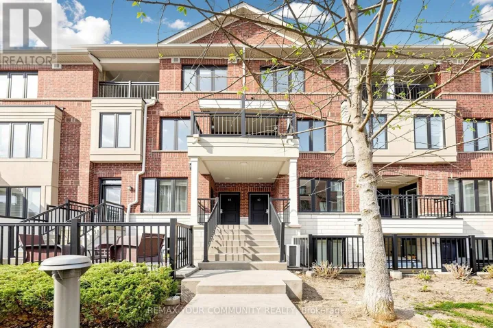 42 - 20 CARNATION AVENUE, Toronto (Long Branch), Ontario M8V0B8