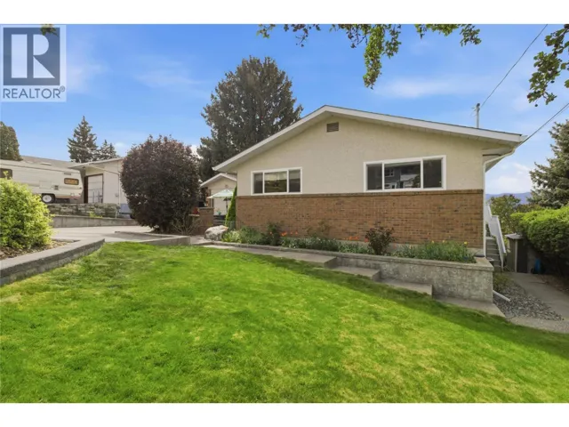 869 McKenzie Road, Kelowna, British Columbia V1X2B4