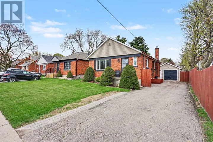 323 WILSON ROAD S, Oshawa (Donevan), Ontario L1H6C4