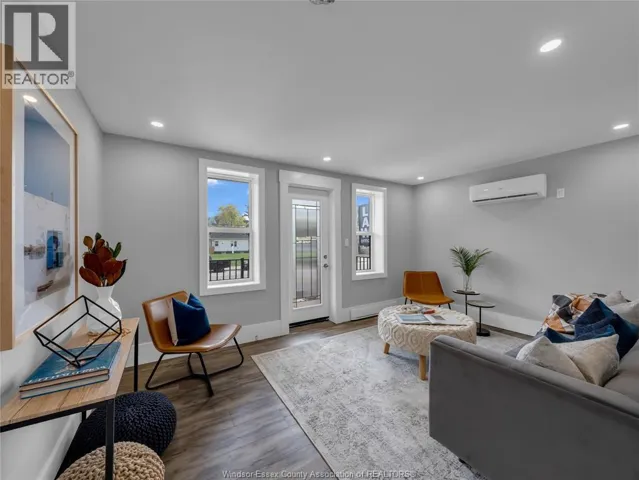 1766 University AVENUE Unit# 9, Windsor, Ontario N9B1C4