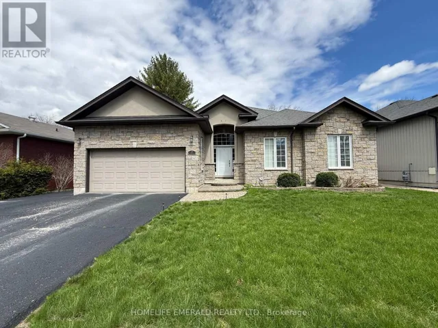 17 TREE TOP STREET, Essa (Angus), Ontario L0M1B2