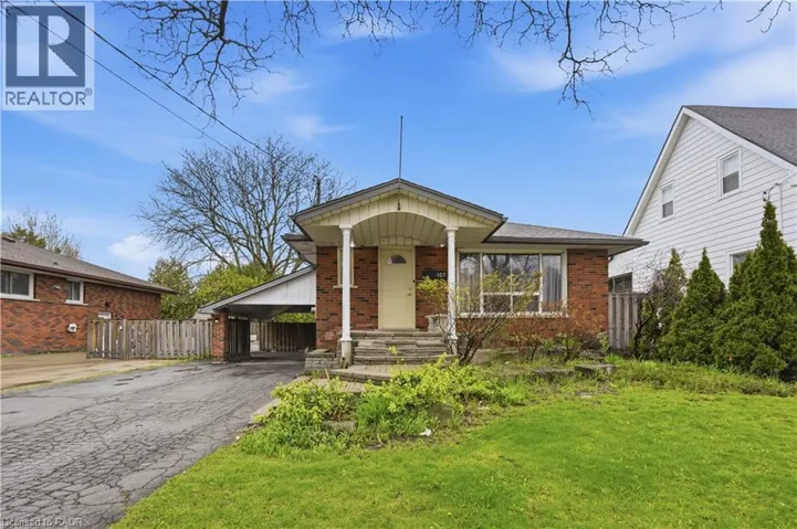107 DESCHENE Avenue, Hamilton, Ontario L9A3J9