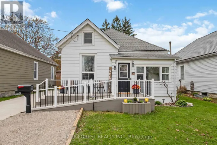 47 DEVONSHIRE PLACE, St. Thomas, Ontario N5R3N2