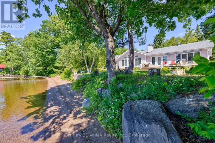 5377 CALABOGIE ROAD, Greater Madawaska, Ontario K0J1H0