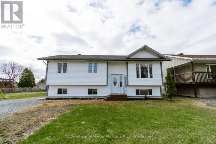 518 SABOURIN ROAD, West Nipissing (Sturgeon Falls), Ontario P2B2P8