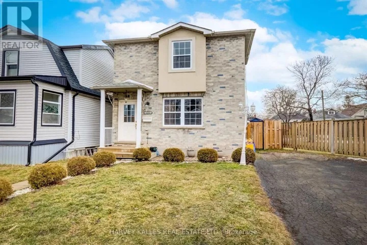 112 WEXFORD AVENUE N, Hamilton (Crown Point), Ontario L8H4M4
