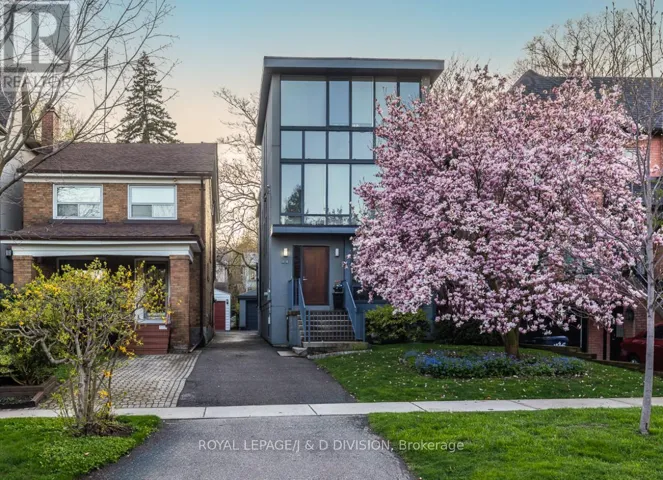 44 STANDISH AVENUE, Toronto (Rosedale-Moore Park), Ontario M4W3B1