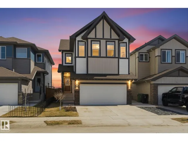 33 SUMAC CL, Fort Saskatchewan, Alberta T8L0H6
