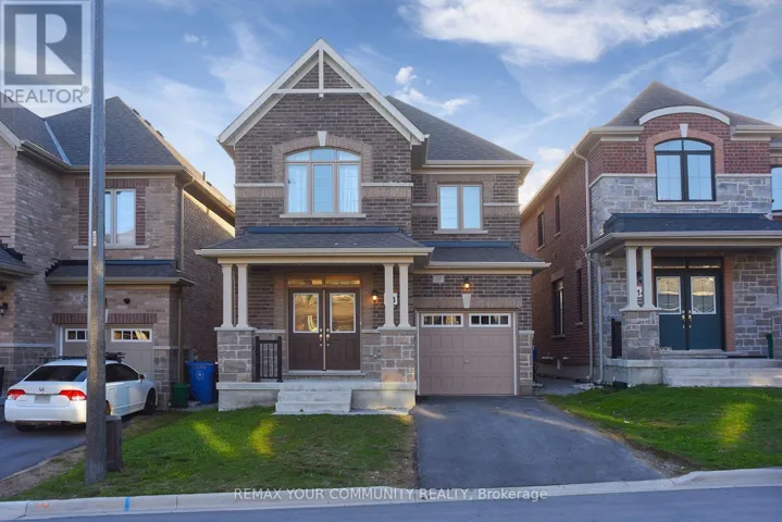 12 VIOLA STREET, East Gwillimbury (Sharon), Ontario L9N0T6