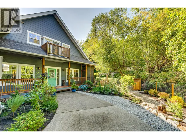 3404 34 Avenue, Vernon, British Columbia V1T2P9